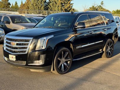 Used 2017 Cadillac Escalade Luxury