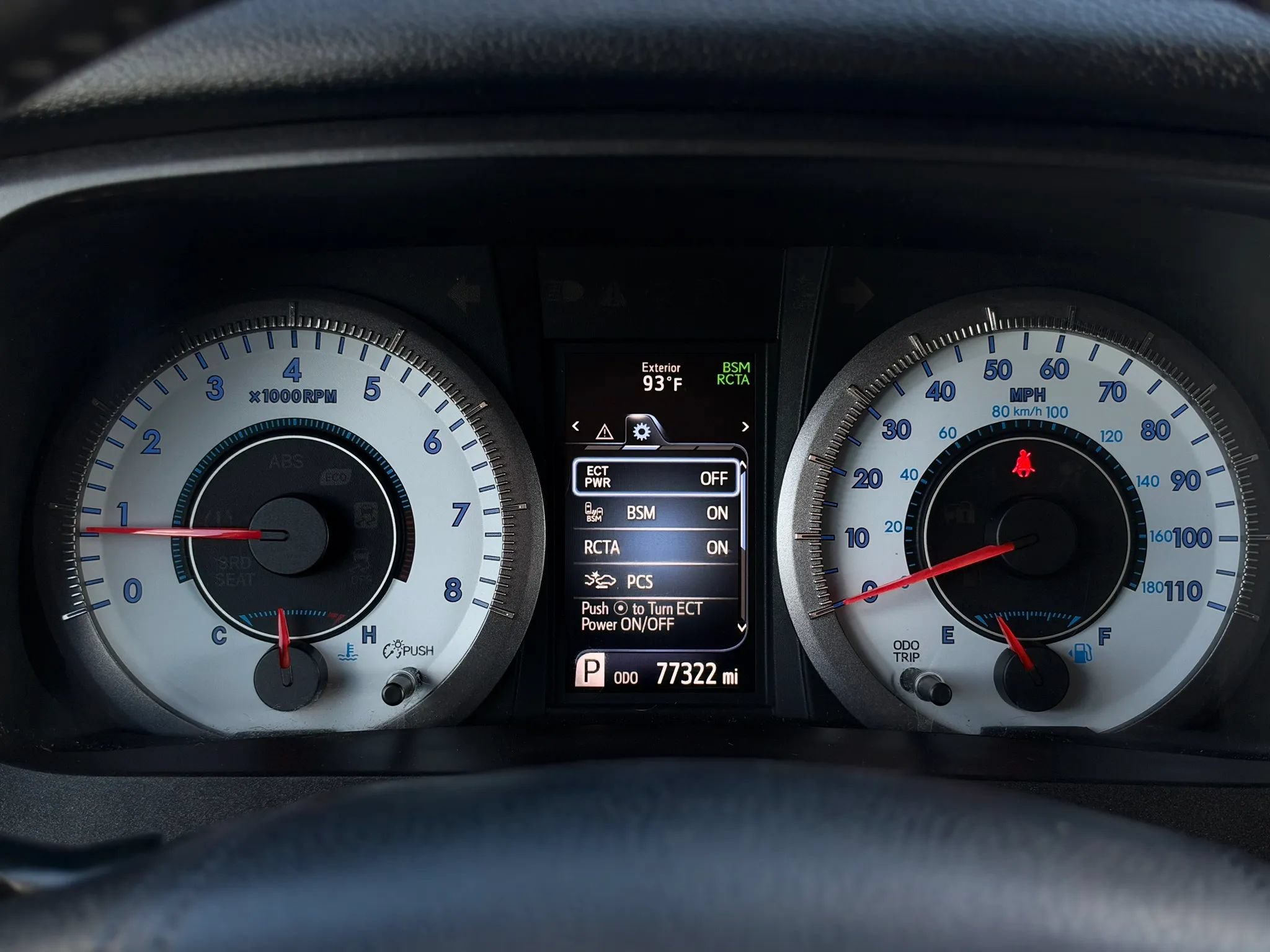 Used 2019 Toyota Sienna SE Premium w/ Carpet Mat Package AWD/4WD image 29