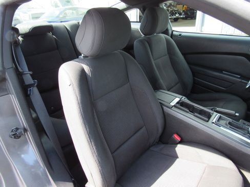 Used 2014 Ford Mustang Coupe image 20