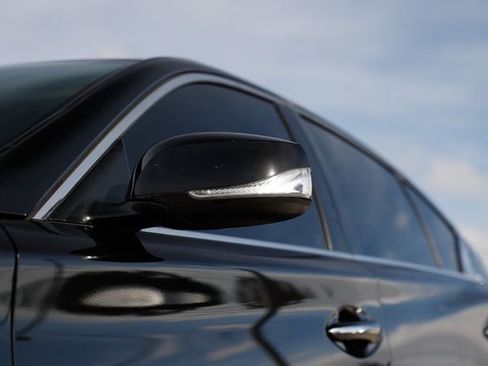 Used 2016 INFINITI Q50 3.0t Premium w/ 3.0T Premium Plus Package image 42