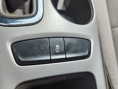 Used 2018 Chevrolet Cruze LS FWD image 24
