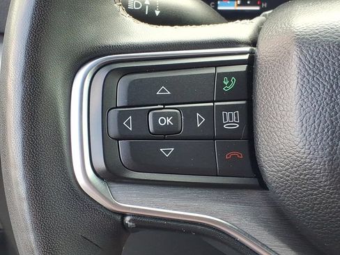 Certified 2024 Jeep Wagoneer Series II w/ Convenience Group I AWD/4WD image 11