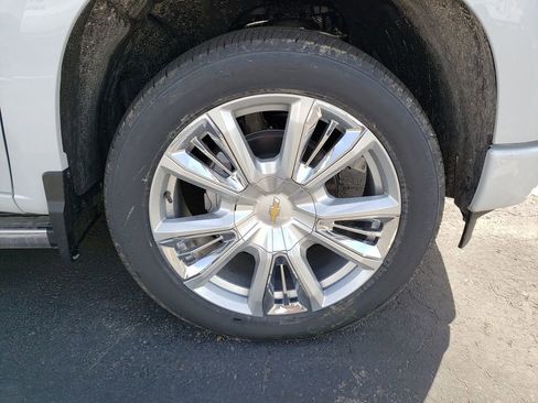 New 2026 Chevrolet Silverado 1500 High Country AWD/4WD image 28