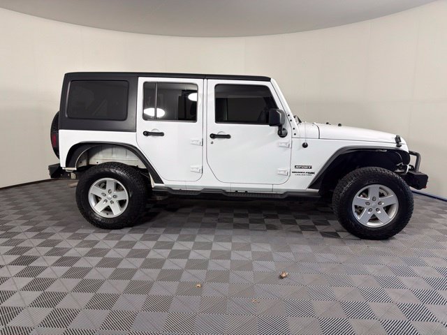 Used 2018 Jeep Wrangler Unlimited Sport w/ Connectivity Group AWD/4WD image 5