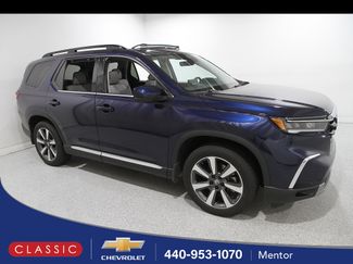 Used 2025 Honda Pilot Touring video 1