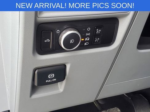 Used 2023 Ford F150 XLT image 9