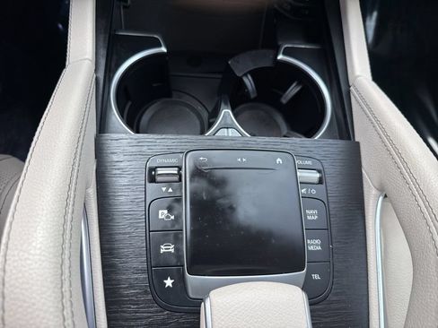 Used 2022 Mercedes-Benz GLS 450 4MATIC image 31