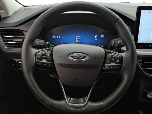 Used 2024 Ford Escape Platinum AWD/4WD image 33