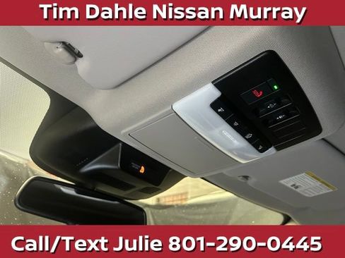 Used 2025 Nissan Rogue SL w/ Tech Package AWD/4WD image 32