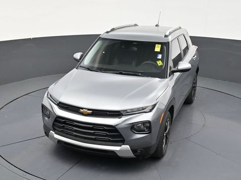 Used 2023 Chevrolet TrailBlazer LT FWD image 19