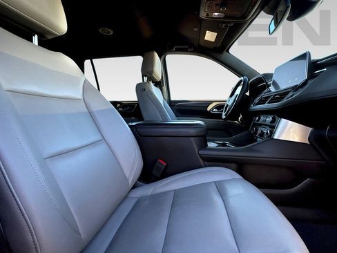 Certified 2024 Chevrolet Tahoe LT image 11