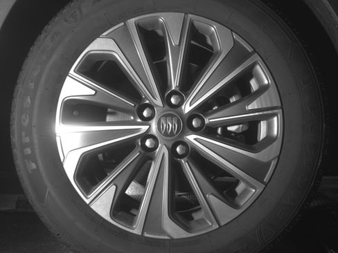 Used 2024 Buick Envision Preferred AWD/4WD image 13