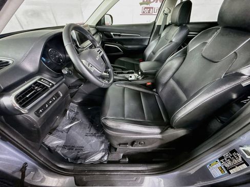 Used 2022 Kia Telluride S AWD/4WD image 25