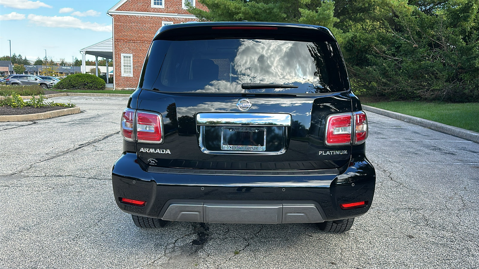 Certified 2019 Nissan Armada Platinum w/ Captain's Chairs Package AWD/4WD image 6
