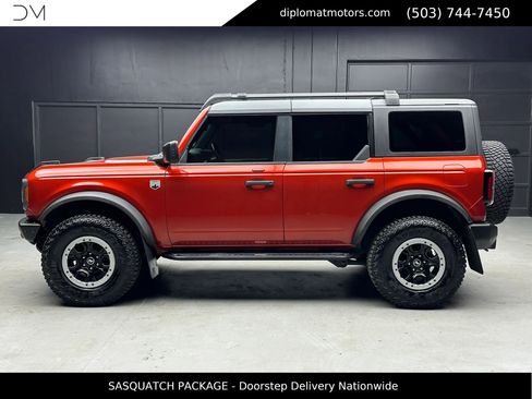 Used 2022 Ford Bronco Big Bend w/ Sasquatch Package image 4