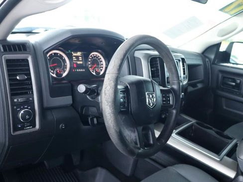 Used 2017 RAM 1500 Express w/ Black Ram 1500 Express Group RWD image 15