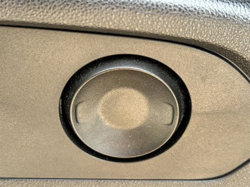 Used 2022 GMC Yukon Denali image 31