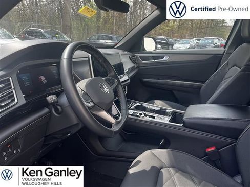 Used 2024 Volkswagen Atlas Cross Sport SE image 9
