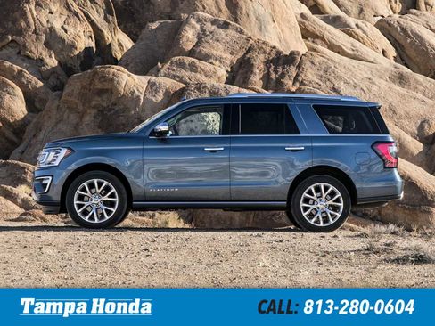 Used 2019 Ford Expedition Limited RWD image 1