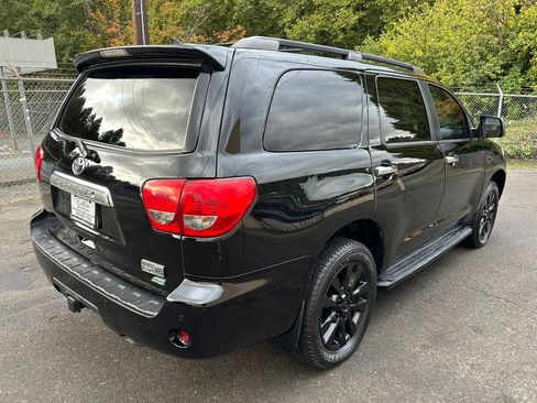 Used 2012 Toyota Sequoia Platinum image 6
