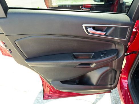 Used 2024 Ford Edge SEL w/ Convenience Package AWD/4WD image 18