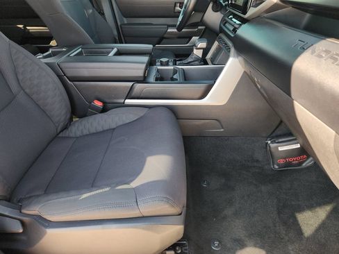 Used 2026 Toyota Tundra SR5 AWD/4WD image 24