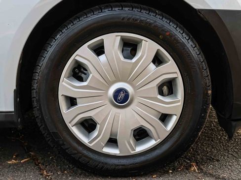 Used 2021 Ford Transit Connect XL image 23