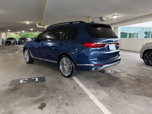Used 2020 BMW X7 xDrive40i w/ Parking Assistance Package AWD/4WD image 2