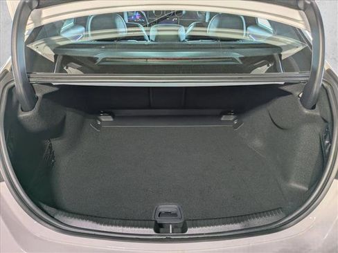 Used 2025 Mercedes-Benz C 300 Sedan image 27
