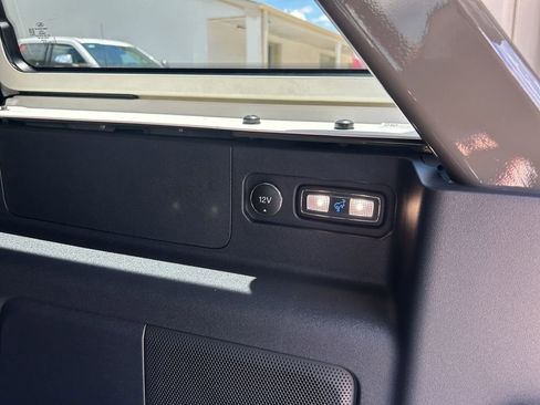 New 2026 Ford Bronco Heritage Edition AWD/4WD image 6