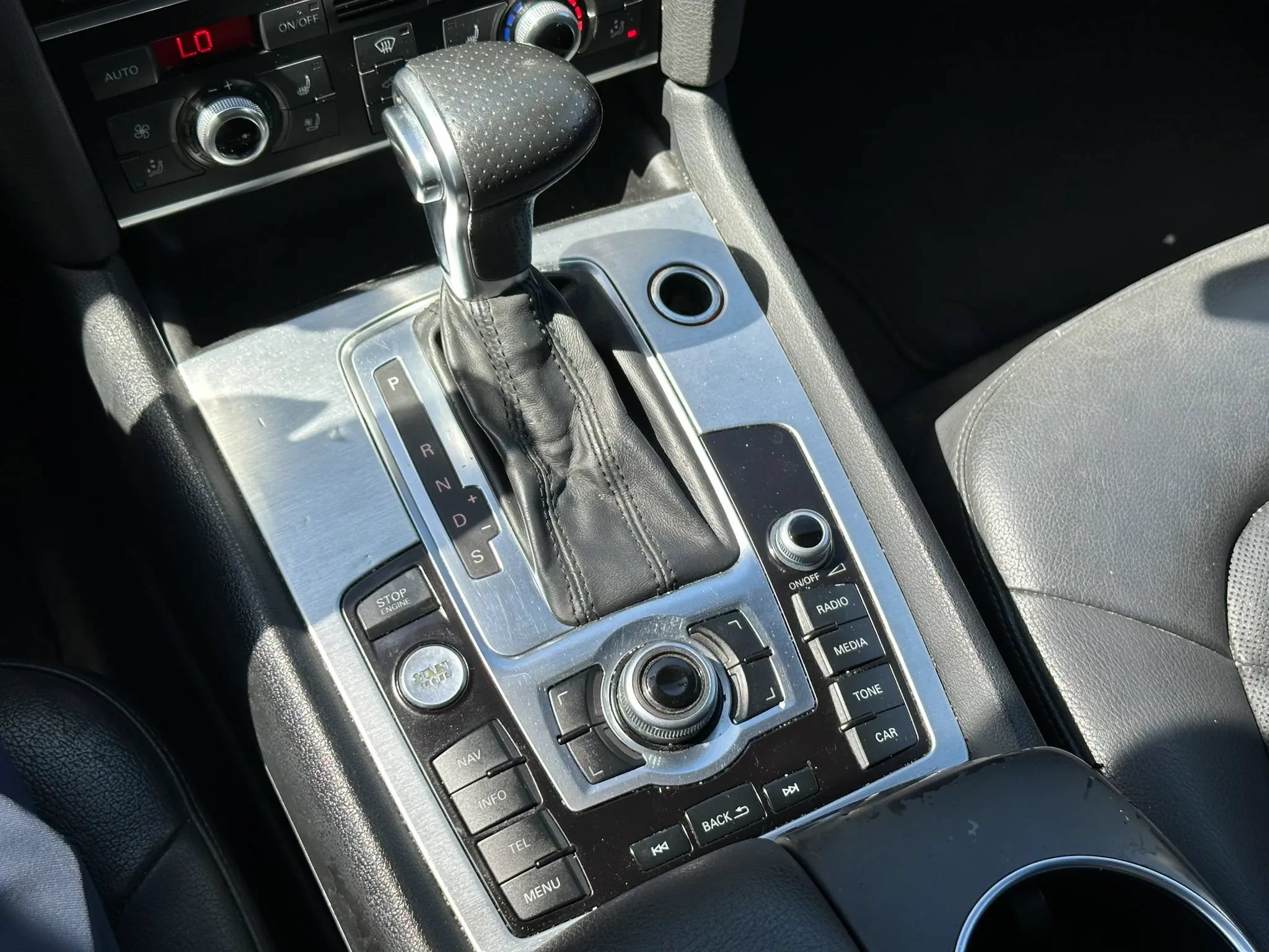 Used 2012 Audi Q7 3.0T S line Prestige w/ S Line Pkg AWD/4WD image 35