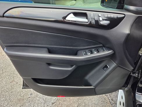 Used 2019 Mercedes-Benz GLE 43 AMG 4MATIC image 27