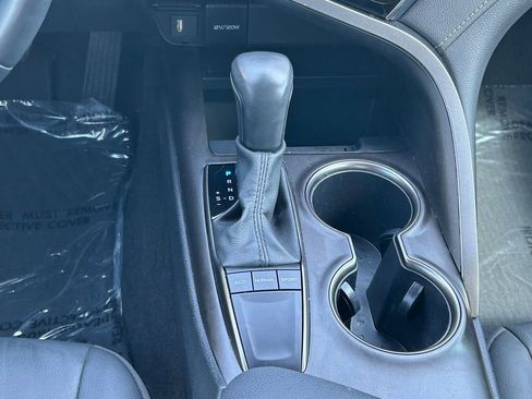 Certified 2024 Toyota Camry SE FWD image 19