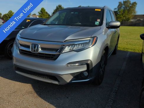 Used 2021 Honda Pilot Touring image 1