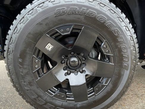 Used 2016 Toyota Tundra SR5 AWD/4WD image 13