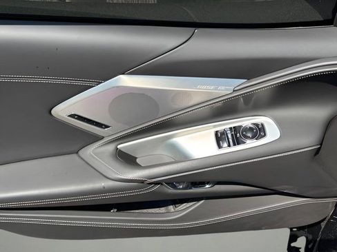 Used 2025 Chevrolet Corvette Stingray w/ Z51 Performance Package image 13