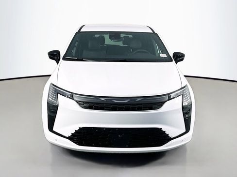 New 2027 Chrysler Pacifica Select FWD image 2