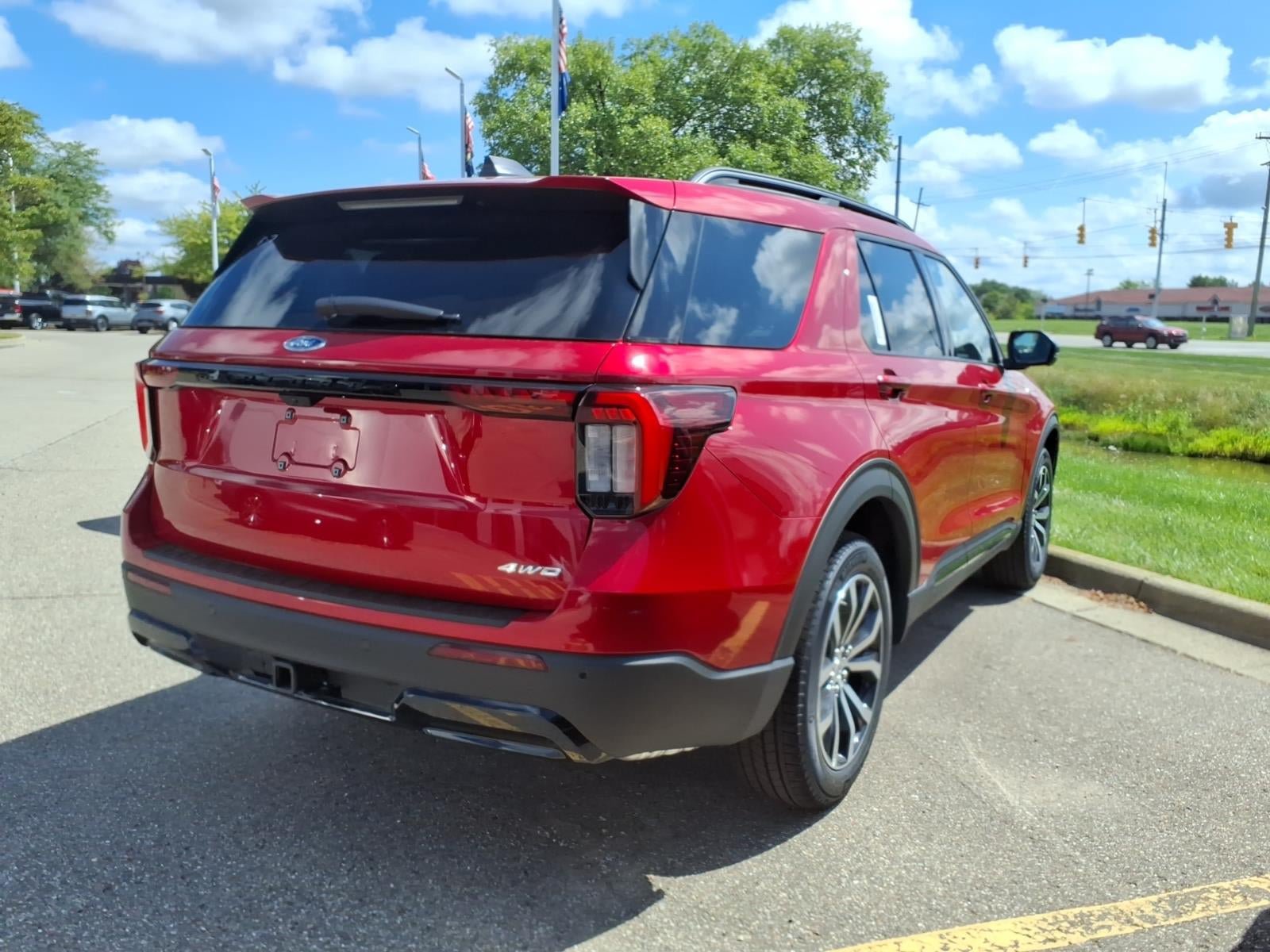 New 2026 Ford Explorer ST-Line AWD/4WD image 6