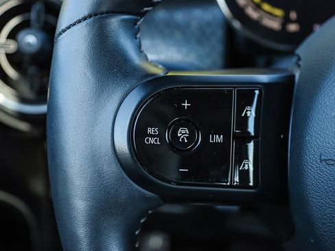 Used 2024 MINI Cooper SE FWD image 27