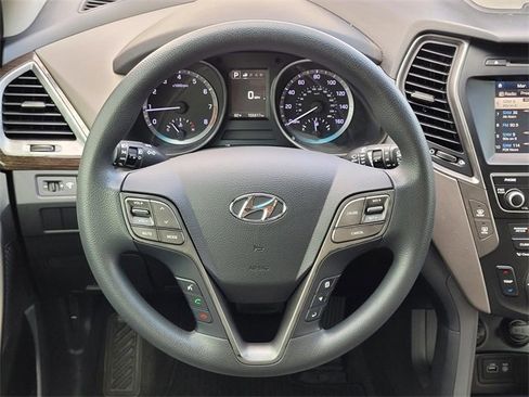 Used 2018 Hyundai Santa Fe Sport w/ 2.4L Value Package 02 image 10