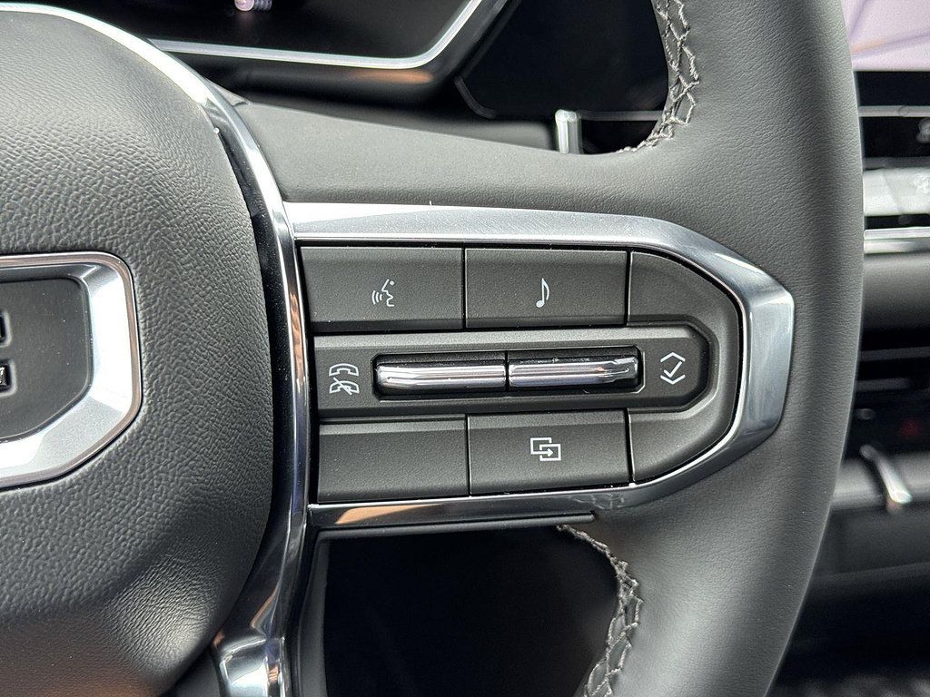 New 2026 GMC Canyon Elevation RWD image 10