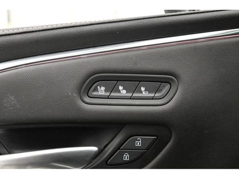 Used 2024 Cadillac Escalade ESV Premium Luxury w/ LPO, Floor Liner Package AWD/4WD image 32