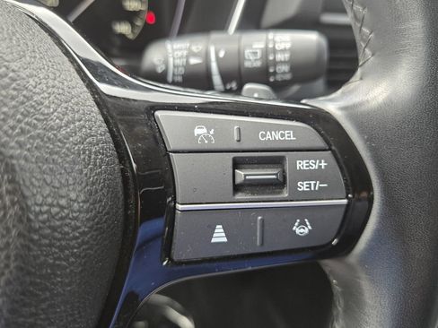 Certified 2025 Honda Pilot Touring image 25