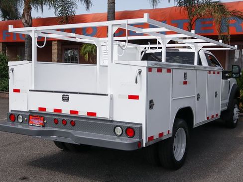 Used 2020 Ford F450 XL w/ Power Equipment Group image 9