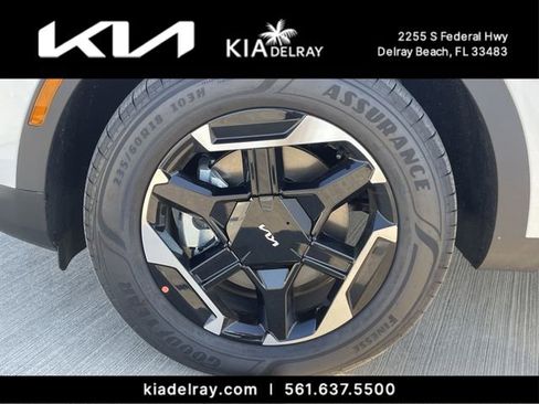 New 2026 Kia Sportage S image 29
