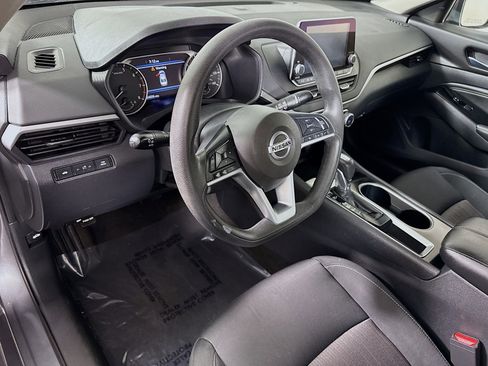 Used 2021 Nissan Altima 2.5 SV image 23