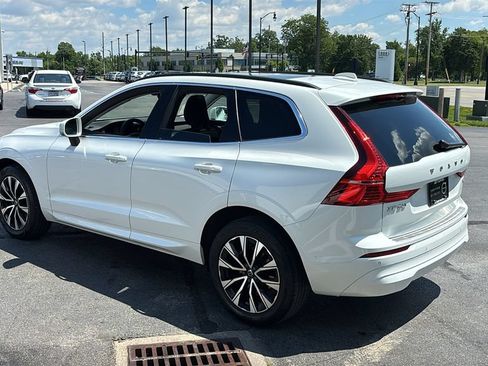 Certified 2023 Volvo XC60 B5 Core w/ Climate Package AWD/4WD image 4