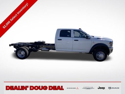 New 2026 RAM 5500 Tradesman w/ Chrome Appearance Group image 8