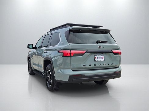 Used 2025 Toyota Sequoia SR5 image 7