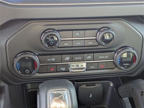 New 2025 Ford Bronco Big Bend w/ Black Diamond Package image 52